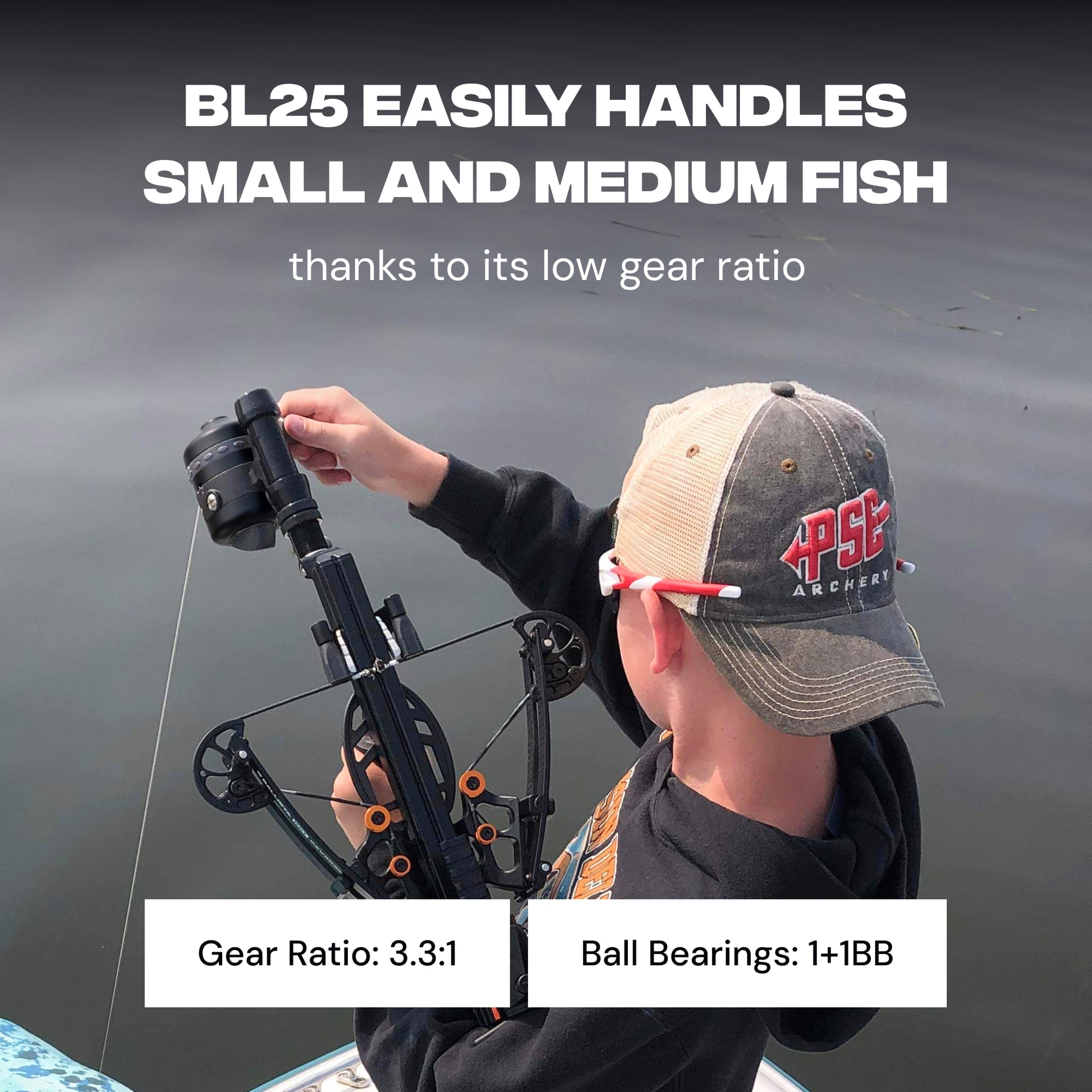 Basic Bowfishing Kit: BL25 Spincast Reel, Bowfishing Arrows, Green Laser Sight, Reel Mount Seat